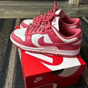Hot pink Nike dunk lows (white/archaeo pink)